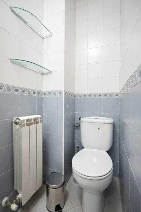 Apartamento Ayla Ayuntamiento Pamplona Exterior foto